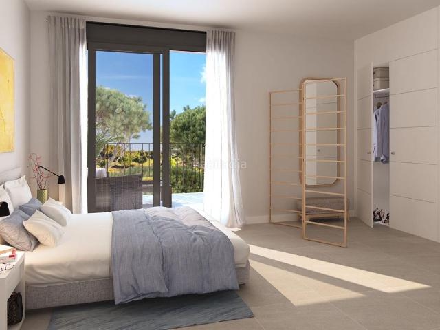 Casa adosada en venta en Sotogrande, Sotogrande Alto. Vivienda de alto standing en Sotogrande rodeada de golf y naturaleza. Casas adosadas.