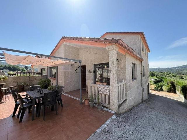 Casa adosada en Venta en Soutomaior