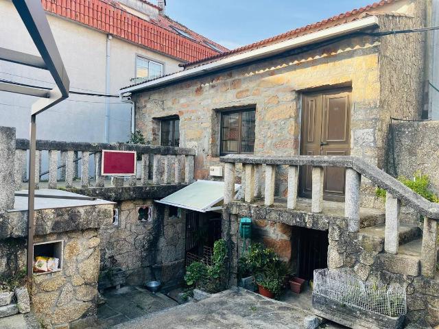 Casa adosada en Venta en Sobrán
