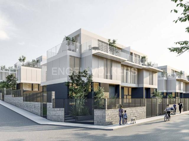 Casa adosada en Venta en Somosaguas
