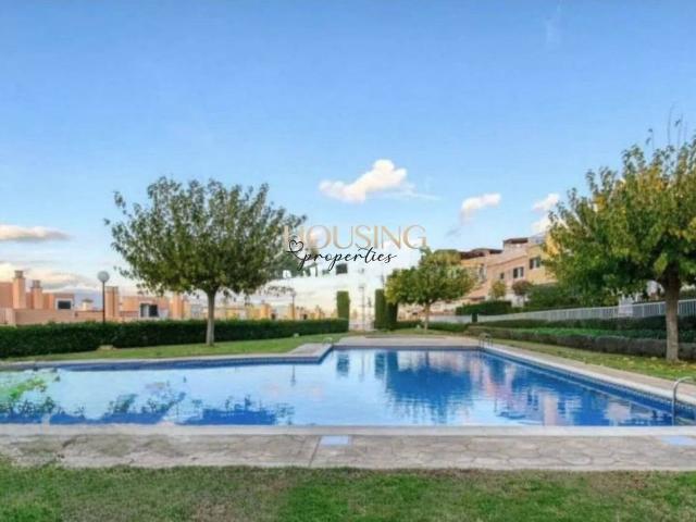 Casa adosada en Venta en Son Xigala