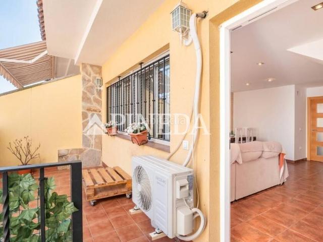Casa adosada en venta en Soneja. ADOSADO DE 3 DORMITORIOS A TAN SOLO 20 MINUTOS DE SAGUNTO. Casas adosadas.