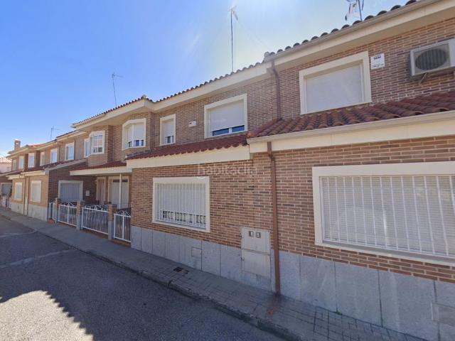 Casa adosada en venta en Sonseca. Casas adosadas.