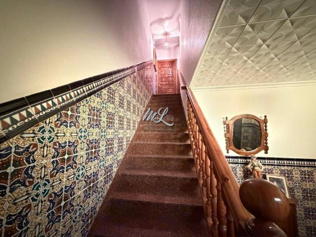 Casa adosada en venta en Sonseca. Marin Lara Vende Casa en el Centro del Pueblo de Sonseca Toledo. Casas adosadas.