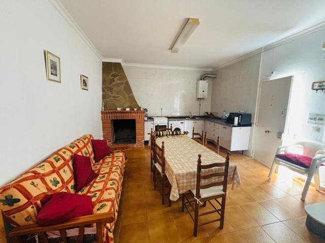 Casa adosada en venta en Sorvilán. Casas adosadas.
