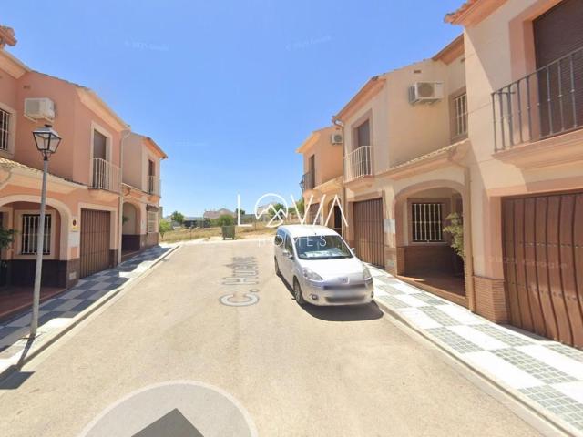 Casa adosada en venta en Saucejo El. CASA ADOSADA EN VENTA ALQUILADA EN EL SAUCEJO, SEVILLA ESPECIAL INVERSORES. Casas adosadas Saucejo.