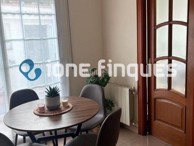 Casa adosada en venta en Sabadell, Concòrdia. Ione Finques Ofrece. Casas adosadas.