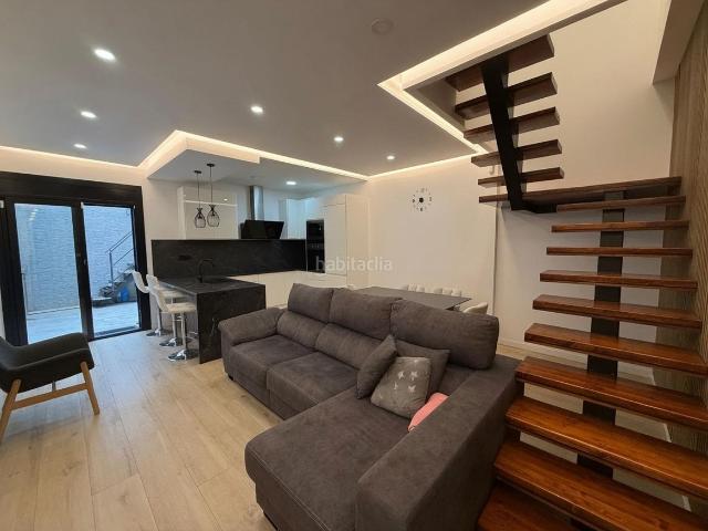 Casa adosada en venta en Sabadell, Ca n'Oriac. Casas adosadas.