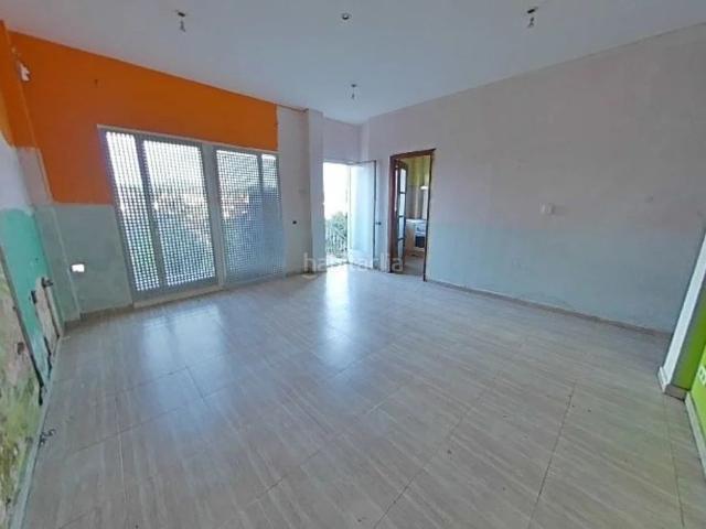 Casa adosada en venta en Sabadell, Can Puiggener. ¡Gran casa familiar en venta en Sabadell 4 plantas y múltiples espacios! ?. Casas adosadas.