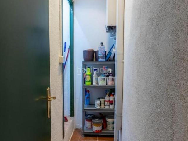 Casa adosada en venta en Sabadell, Centre. CASA UNIFAMILIAR ADOSADA EN EL CENTRO!. Casas adosadas.