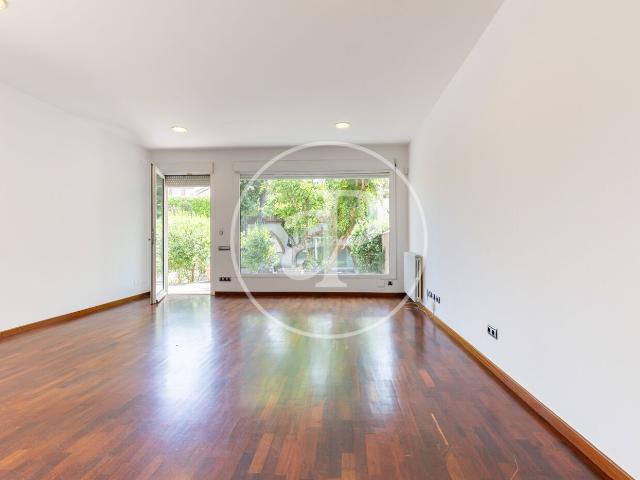 Casa adosada en venta en Sabadell, Creu Alta. Casa en venta en La Creu Alta. Casas adosadas.