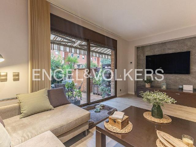 Casa adosada en venta en Sabadell, de 300 m² 4 habitaciones por 618.000
