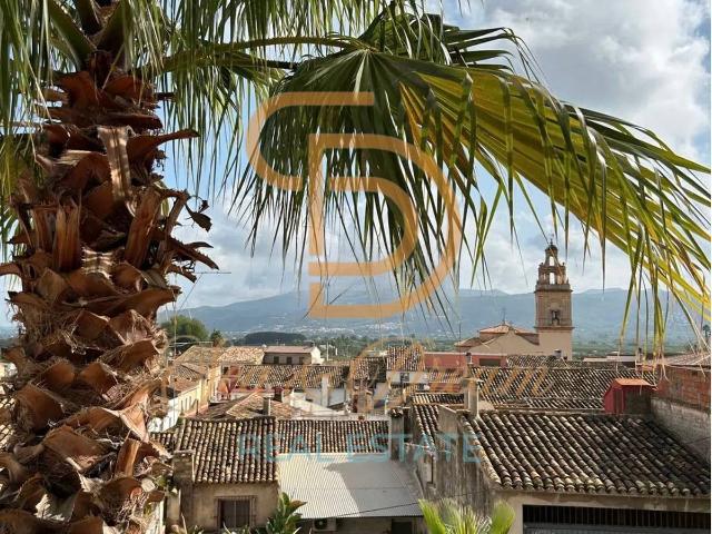 Casa adosada en Venta en Sagra