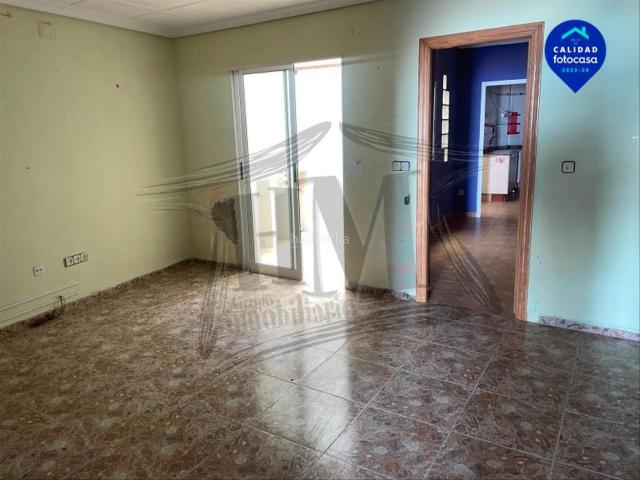Casa adosada en venta en Sagunt, Avenida de Abril 9 de Octubre. 100% FINANCIACIÓN! SIN ENTRADA! SIN COMISIONES!. Casas adosadas.