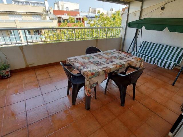 Casa adosada en venta en Sagunt, Playa Puerto de Sagunto. Adosado en venta con 4 habitaciones, 2 baños y garaje privado en Puerto de Sagunto. Casas adosadas.