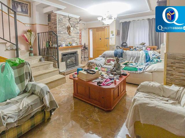 Casa adosada en Venta en Salafranca Lloixa