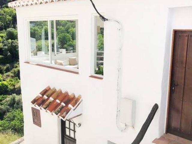 Casa adosada en Venta en Salares