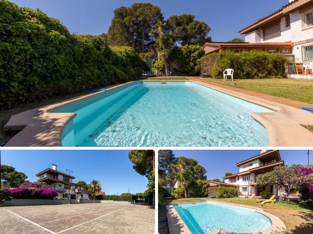 Casa adosada en venta en Salou, Pla de Maset Cap de Salou Costa Dorada. Exclusiva casa adosada de 266 m² con piscina privada en una de las mejores zonas de Salou. Casas adosadas.