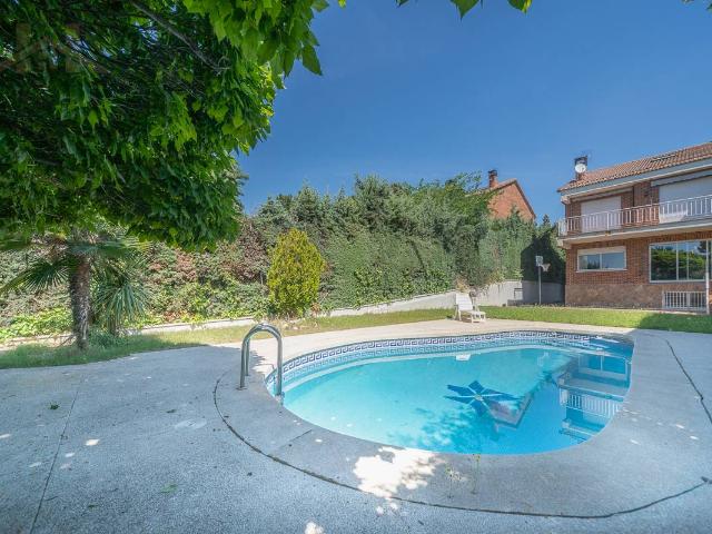 Casa adosada en Venta en Salud y Alegría El Lago