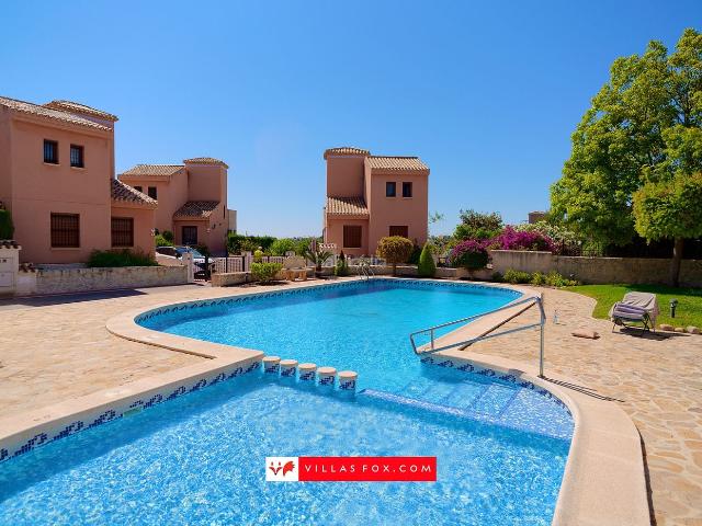Casa adosada en venta en San Miguel de Salinas. Casas adosadas San Miguel de.