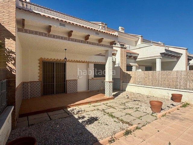 Casa adosada en venta en San Miguel de Salinas. Casas adosadas San Miguel de.