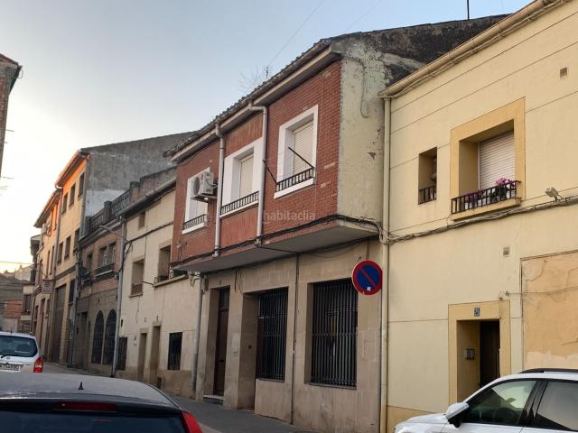 Casa adosada en venta en San Adrián. Casa en San Adrián con patio y jardín. Casas adosadas San.