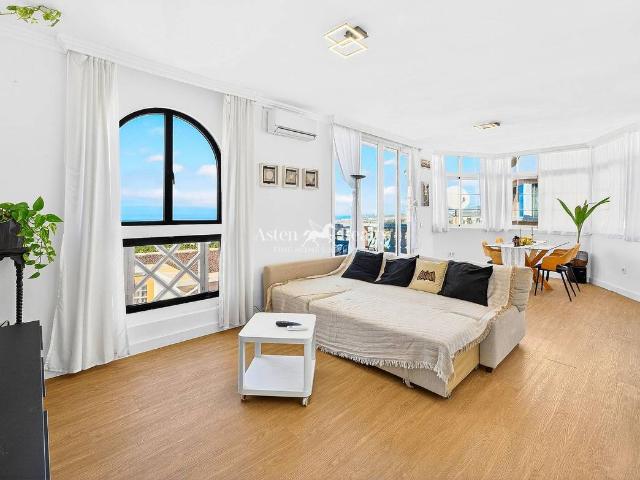 Casa adosada en Venta en San Eugenio Alto