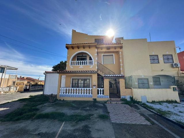 Casa adosada en Venta en San Fulgencio