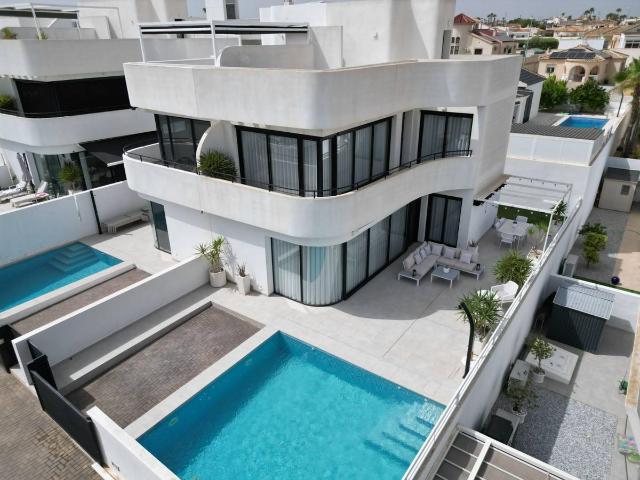 Casa adosada en Venta en San Fulgencio