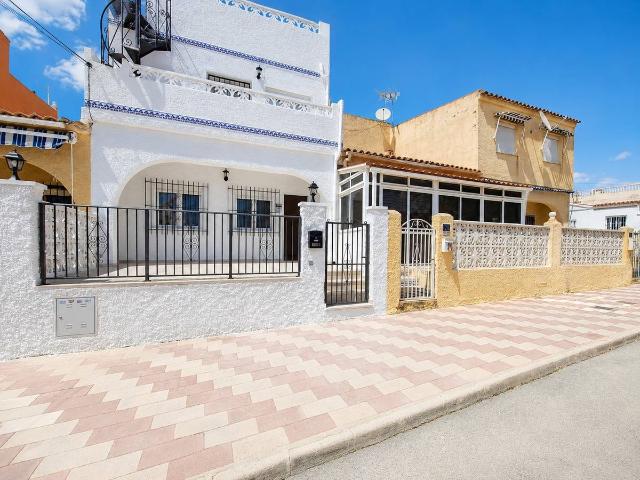 Casa adosada en Venta en San Fulgencio
