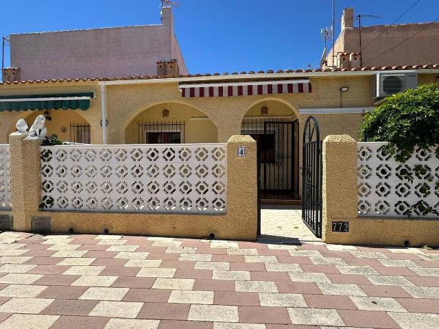 Casa adosada en Venta en San Fulgencio