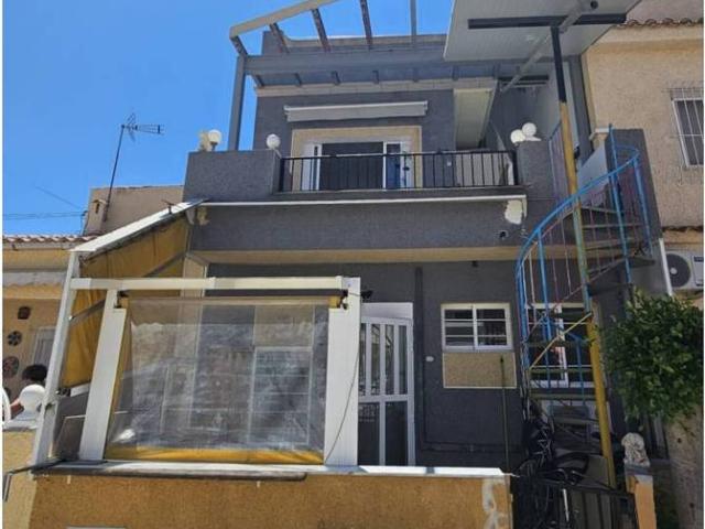 Casa adosada en Venta en San Fulgencio