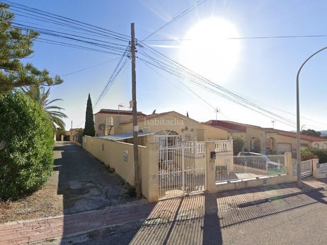 Casa adosada en venta en San Fulgencio. Casas adosadas San.