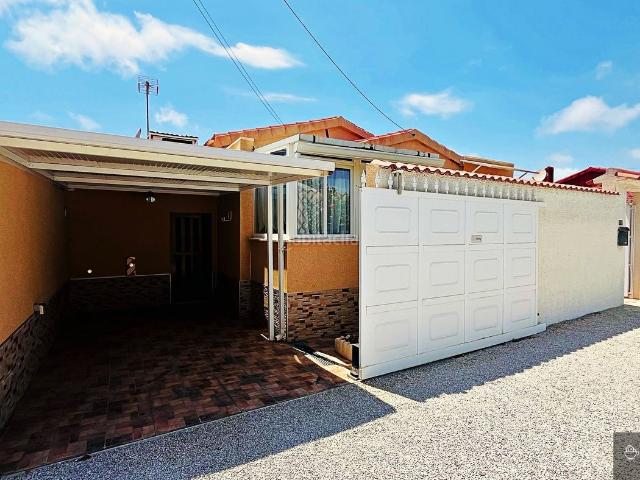 Casa adosada en venta en San Fulgencio. Casas adosadas San.