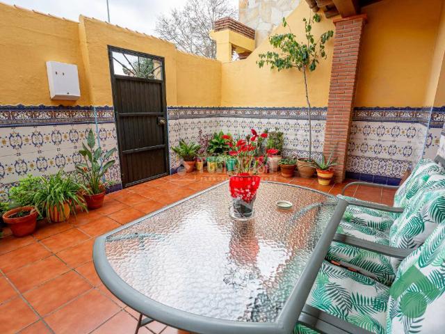 Casa adosada en Venta en San García
