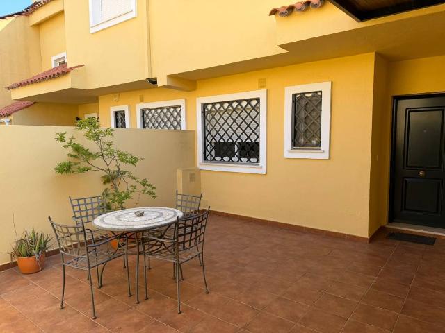 Casa adosada en Venta en San García