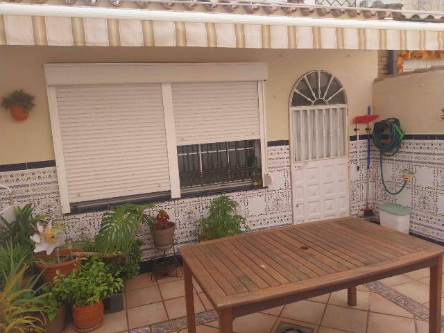 Casa adosada en Venta en San García