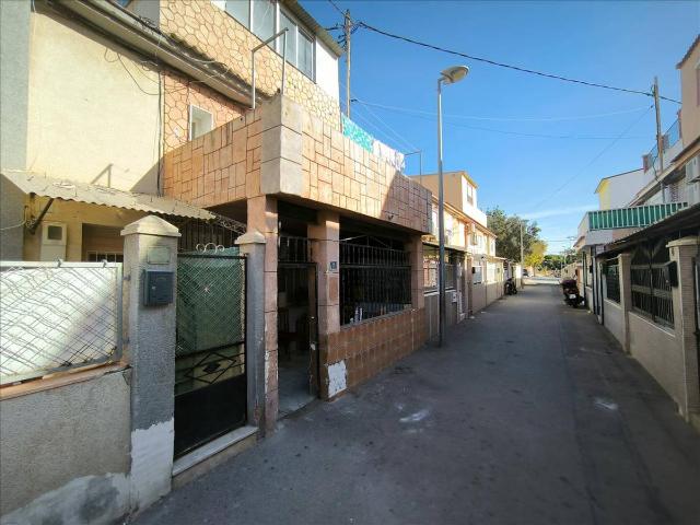 Casa adosada en Venta en San Ginés