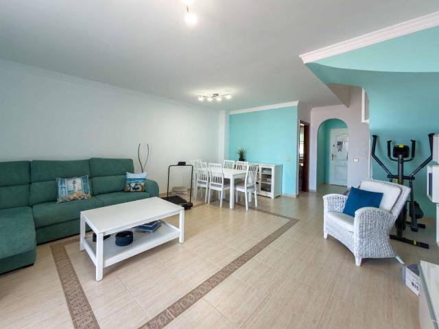 Casa adosada en Venta en San Isidro