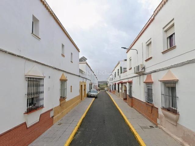 Casa adosada en venta en San Juan de Aznalfarache, Barrio Bajo. Venta de Casa adosada sin posesión en San Juan de Aznalfarache Sevilla. Casas adosadas San Juan de.