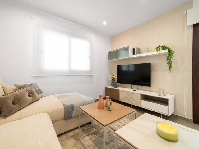 Casa adosada en Venta en San Juan de los Terreros