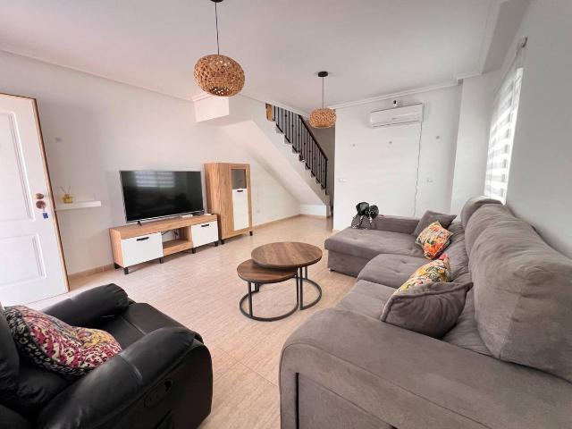 Casa adosada en Venta en San Juan de los Terreros