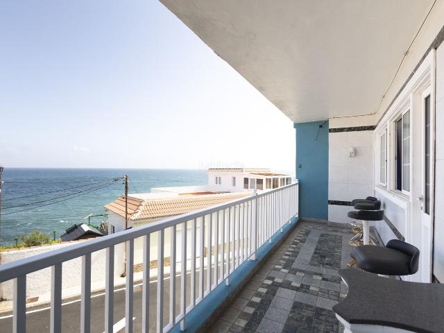 Casa adosada en venta en San Juan de la Rambla. Vive frente al Atlántico en Las Aguas Una propiedad única con infinitas posibilidades. Casas adosadas San Juan de la.
