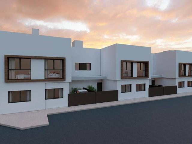Casa adosada en Venta en San Javier ciudad