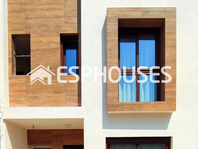 Casa adosada en Venta en San Javier ciudad