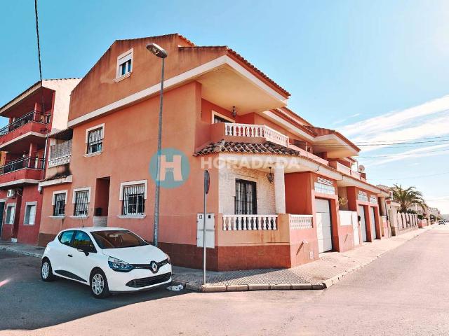 Casa adosada en Venta en San Javier ciudad