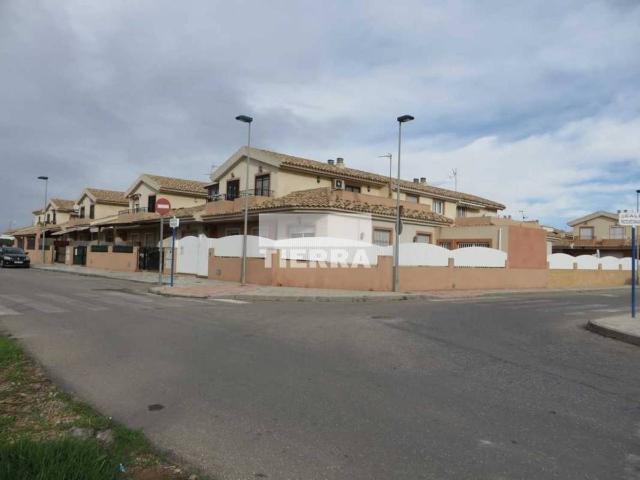 Casa adosada en Venta en San Javier ciudad