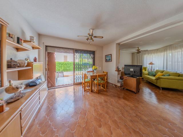 Casa adosada en venta en San Javier, Santiago de La Ribera. Casas adosadas San.