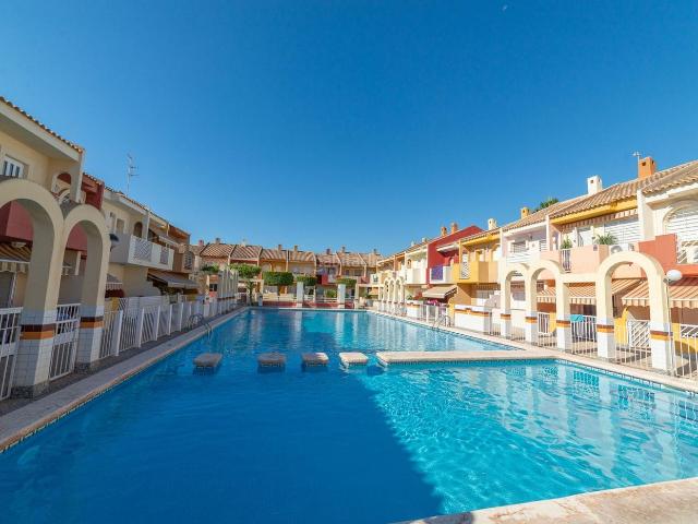 Casa adosada en venta en San Javier, Santiago de La Ribera. Casas adosadas San.
