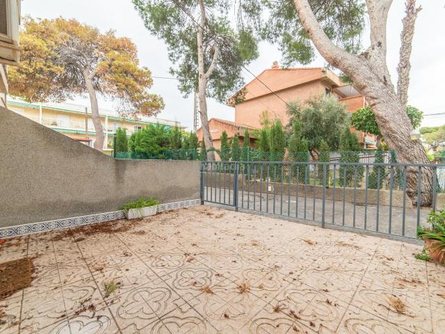 Casa adosada en venta en San Javier, Santiago de La Ribera. Casas adosadas San.